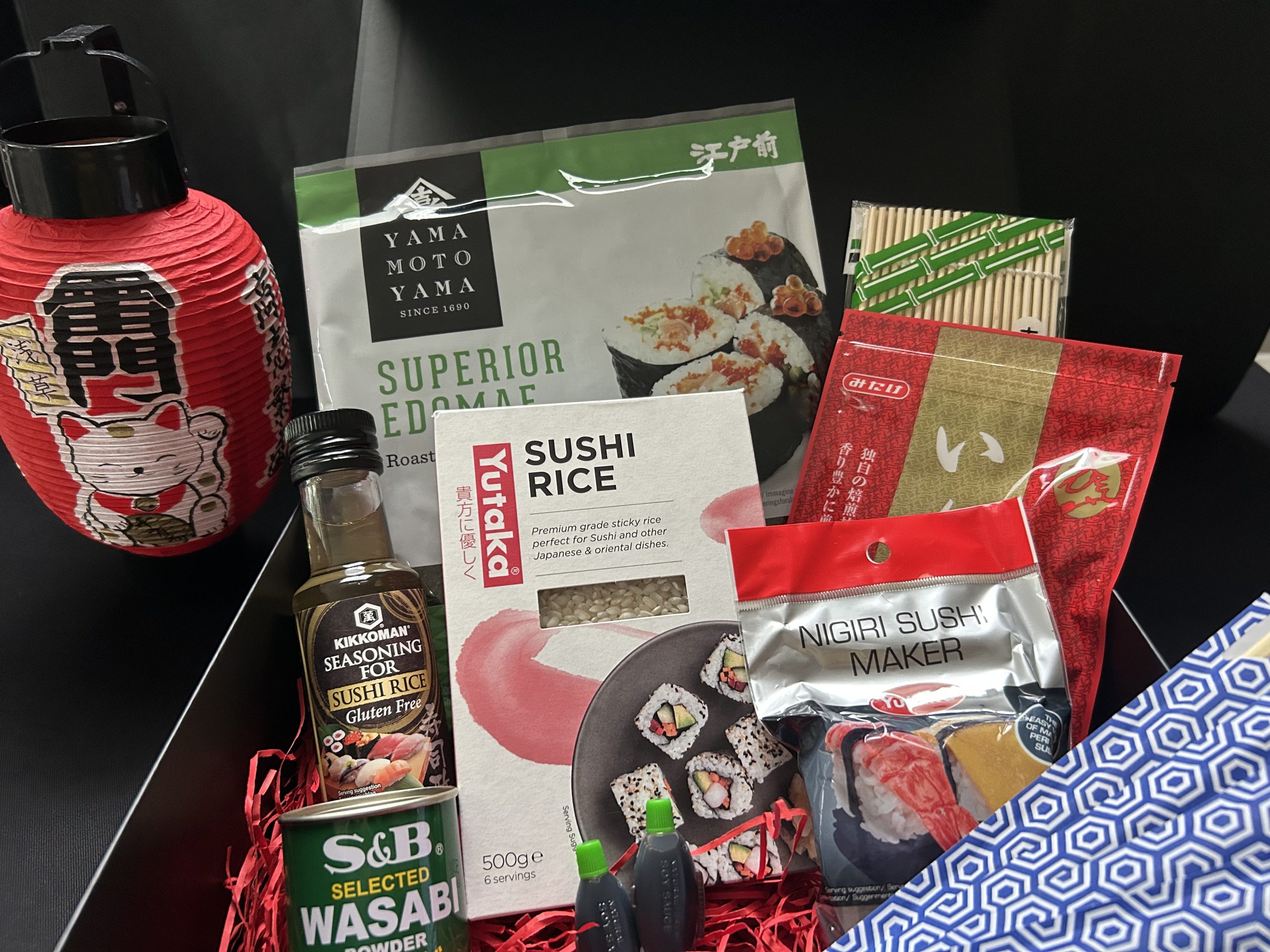 Premium Sushi-Making Gift Box - Image 2